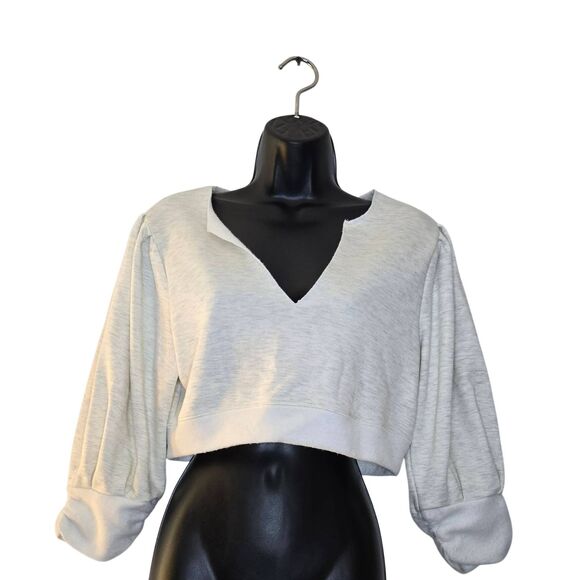Free People Tops - Free People Sweatshirt Size Medium Cropped Balloon Sleeve Pullover V Neck